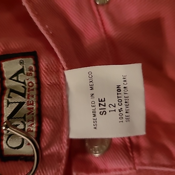 Shorts - Picture 10 of 10